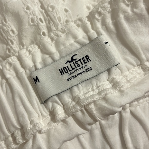 Hollister Summer Shorts (M) - Picture 3 of 3